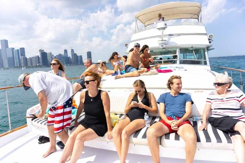 chicago yacht party rentals