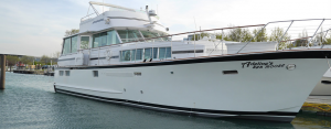 Yacht rental for corporate events