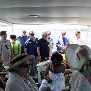 Chicago private yacht rentals charity fundraising and networking charters