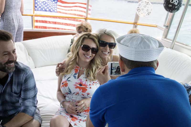 Chicago-Private-Yacht-Rentals-friend-reconnecting-charters.jpg