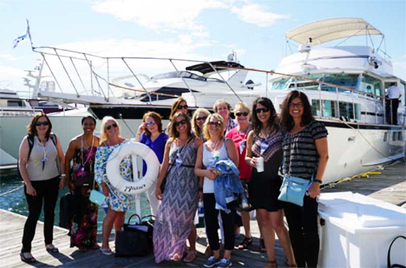 Chicago Private Yacht Rentals Dockside Entertaining and Hospitality