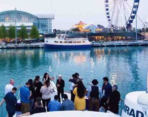 Cruise your way to Chicago Corporate Team Building Events