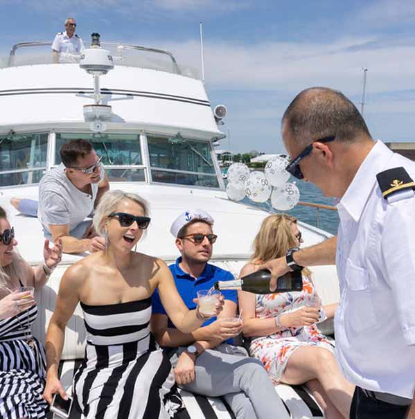 The difference between Chicago yacht rental and Chicago boat rental