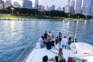 Group activities in Chicago for adults