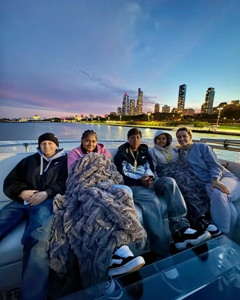 Sunshine Kids Teen Chicago Getaway Chicago Private Yacht Rentals